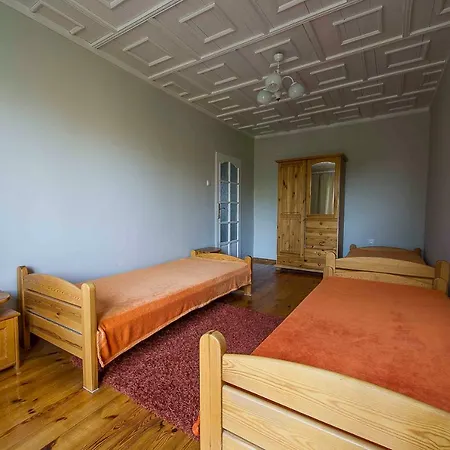 Semesterbostad Retro House *
